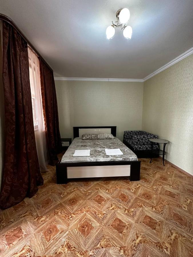 Anastasia Gudauta Bagian luar foto